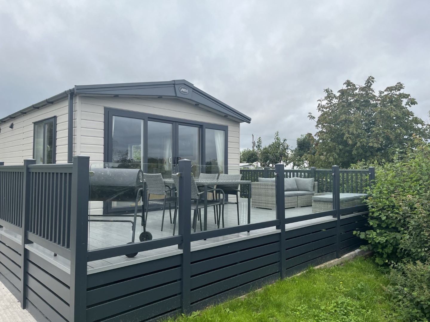 Holiday Lodge - Twelve Oaks Farm - South Devon